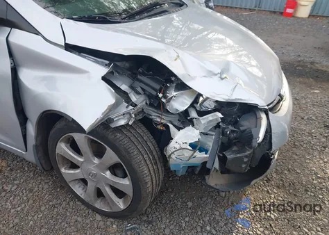2013 Hyundai Elantra Limited from USA, damaged, VIN 5NPDH4AE7DH225651